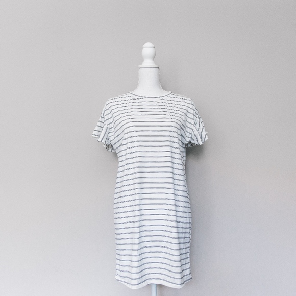 FOREVER 21 DRESS - Picture 2 of 3